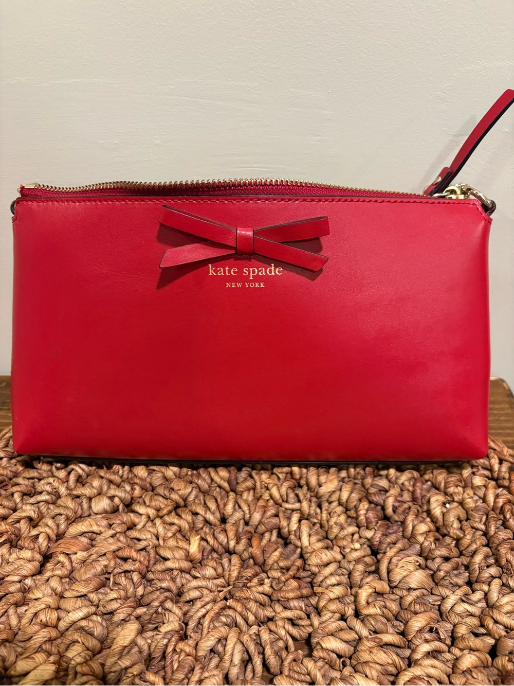 kate spade red bow zip wristlet clutch